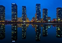 F1冲刺赛冠军战：周末额外积分之争，f1分站冠军积分